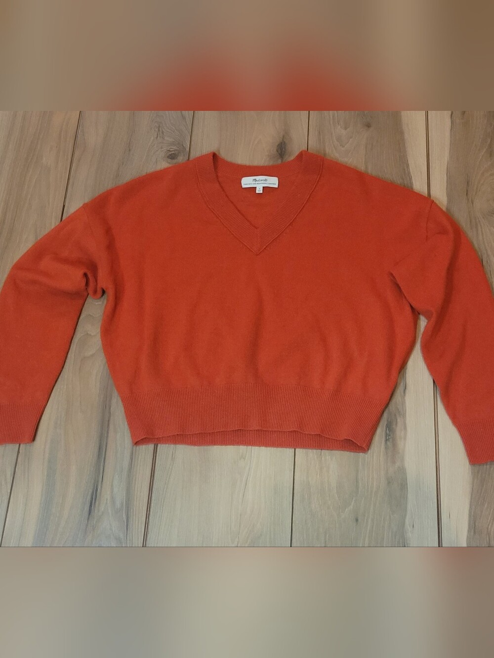 Madewell |  V-Neck Cropped Sweater  100% Cashmere | M